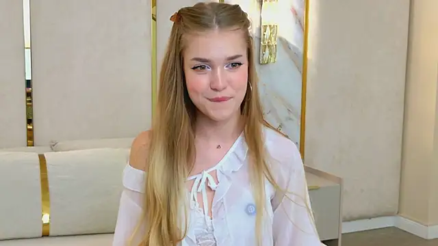 JenniNellson online show from April 16, 6:08 pm