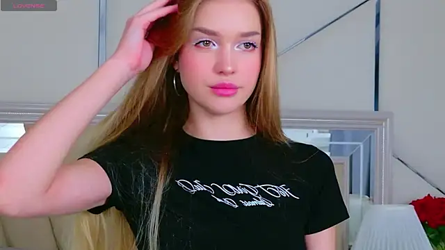 JenniNellson online show from April 13, 5:17 pm