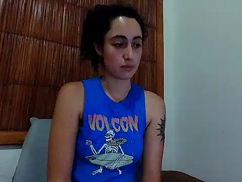 Snapshot of eleganceafterdark chatting on November 4, 4:27 am eleganceafterdark online show from November 4, 4:27 am