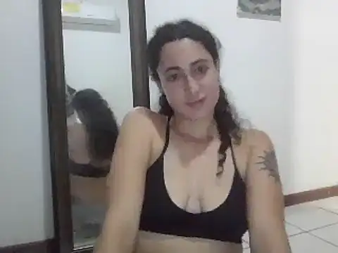 Snapshot of eleganceafterdark chatting on October 27, 2:12 am eleganceafterdark online show from October 27, 2:12 am