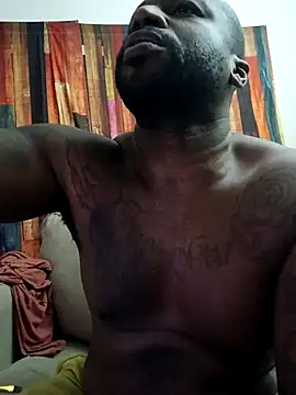 EggplantMonster4 online show from January 9, 6:53 am