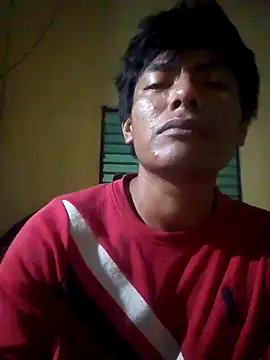 GuzzMiranda18 online show from November 14, 5:33 am