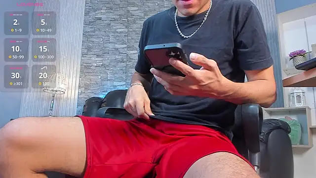 zack joness18 online show from February 17, 4:21 am