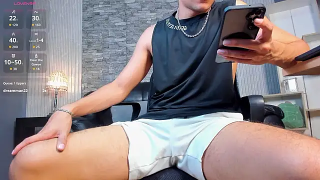 zack joness18 online show from February 22, 7:55 am