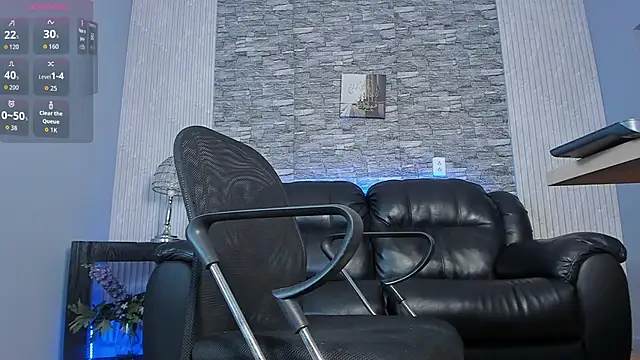 zack joness18 online show from January 15, 4:49 am