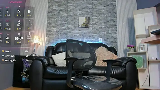 zack joness18 online show from March 27, 4:43 am