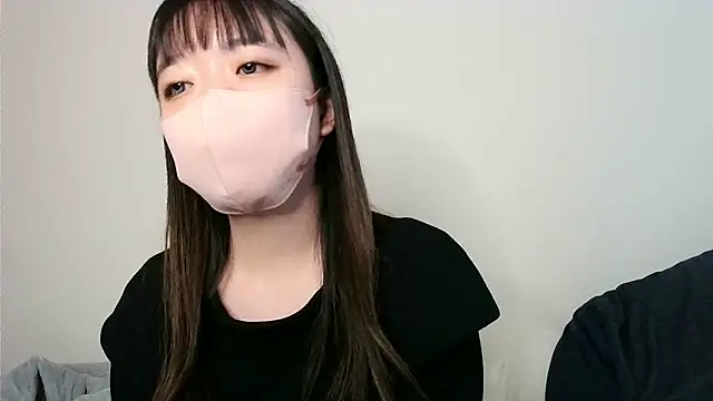 Snapshot of yua_chan00 chatting on November 14, 1:31 am yua chan00 online show from November 14, 1:31 am