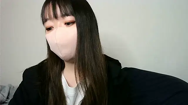 Snapshot of yua_chan00 chatting on November 13, 11:14 am yua chan00 online show from November 13, 11:14 am