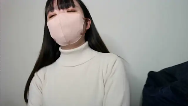 Snapshot of yua_chan00 chatting on November 11, 12:44 pm yua chan00 online show from November 11, 12:44 pm