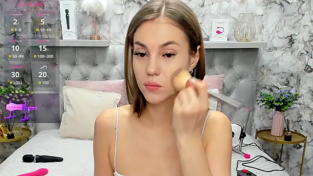 Snapshot of CandysSweet chatting on November 17, 1:20 am CandysSweet online show from November 17, 1:20 am