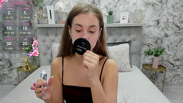 CandysSweet online show from May 28, 2:19 am