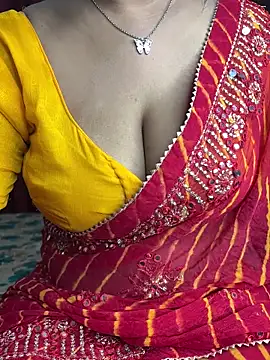 Snapshot of Ritika_janu chatting on November 2, 3:06 pm Ritika janu online show from November 2, 3:06 pm