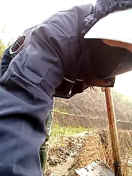 Noelle-e online show from April 6, 1:12 am