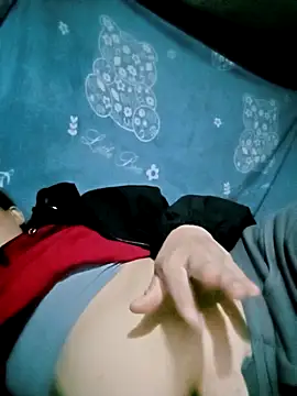 Snapshot of Noelle-e chatting on November 6, 12:09 pm Noelle-e online show from November 6, 12:09 pm