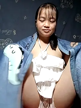 Snapshot of Noelle-e chatting on November 25, 12:38 pm Noelle-e online show from November 25, 12:38 pm