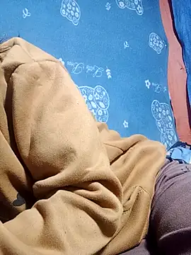 Noelle-e online show from March 7, 12:10 pm