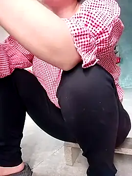 Phoena-a online show from March 27, 2:31 am