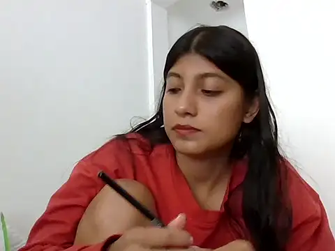 Snapshot of YeseniaRodriguez3 chatting on February 11, 7:36 pm YeseniaRodriguez3 online show from February 11, 7:36 pm