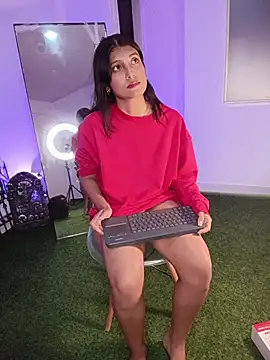 Snapshot of YeseniaRodriguez3 chatting on October 29, 12:09 am YeseniaRodriguez3 online show from October 29, 12:09 am