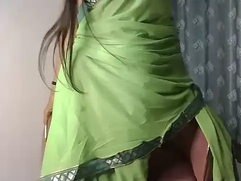 Snapshot of Marathi_Queen1 chatting on July 7, 6:47 am Marathi Queen1 online show from July 7, 6:47 am