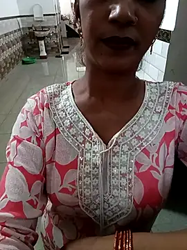 Janvi kapor online show from October 30, 6:34 am