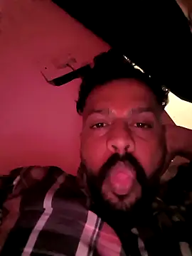 Snapshot of Hot-boss15 chatting on October 25, 10:47 am Hot-boss15 online show from October 25, 10:47 am