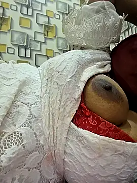 Snapshot of rani5565 chatting on November 3, 6:33 pm rani5565 online show from November 3, 6:33 pm