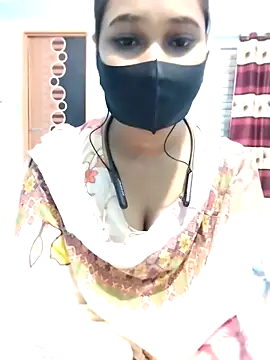 cute mahi07 online show from October 25, 6:30 pm