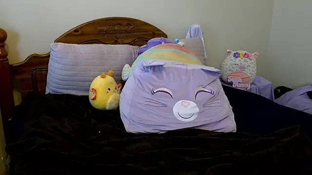 sugasunny04 online show from April 16, 9:39 pm