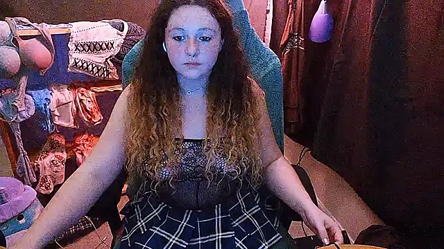 sugasunny04 online show from January 8, 7:03 am