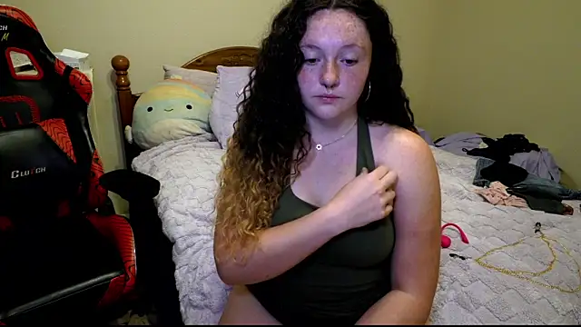 sugasunny04 online show from March 6, 8:48 pm