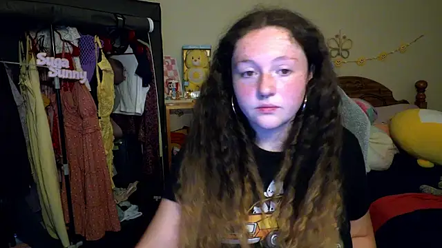 sugasunny04 online show from June 25, 8:03 pm