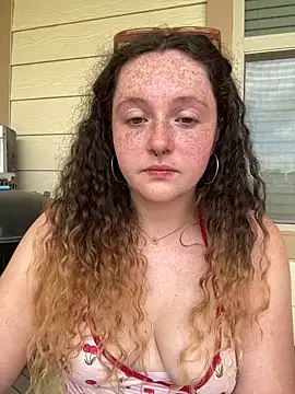 sugasunny04 online show from March 3, 7:10 pm