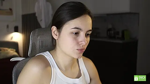 amelie shine online show from November 2, 11:37 am