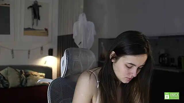 amelie shine online show from November 1, 12:21 pm