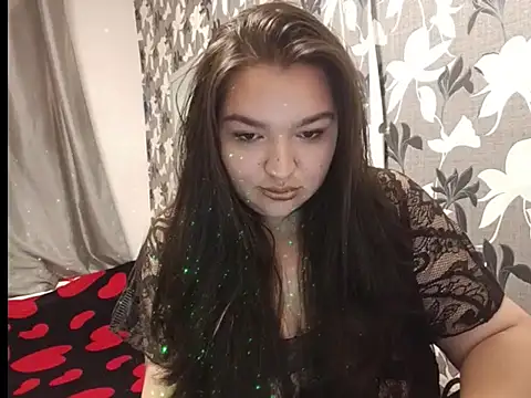 Snapshot of FluffyLuna chatting on October 25, 10:21 pm FluffyLuna online show from October 25, 10:21 pm