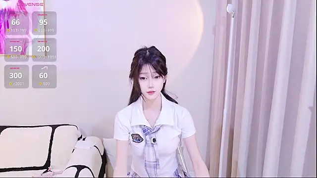 xiaoxi---n online show from December 5, 10:03 am