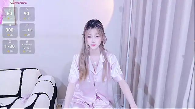 xiaoxi---n online show from November 12, 9:46 am