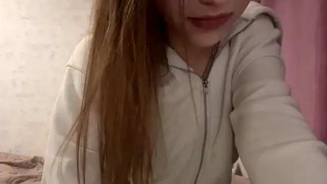 Snapshot of AliceStacy chatting on November 7, 8:41 am AliceStacy online show from November 7, 8:41 am