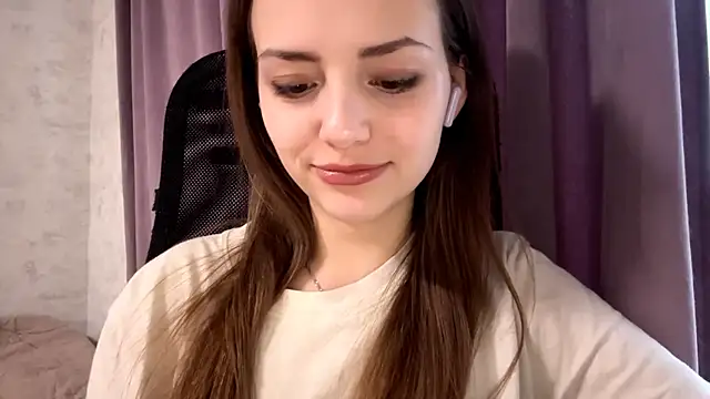 Snapshot of AliceStacy chatting on November 23, 11:53 am AliceStacy online show from November 23, 11:53 am