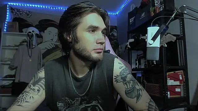 Go V Cs online show from November 3, 10:13 pm