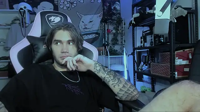 Go V Cs online show from November 5, 2:09 pm