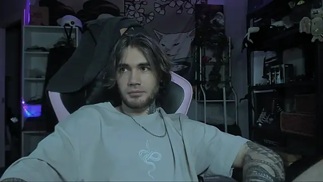 Go V Cs online show from November 23, 10:20 pm