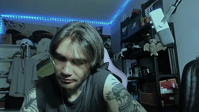 Go V Cs online show from November 1, 10:36 pm