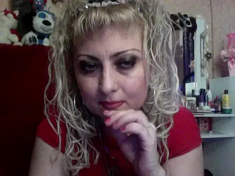 Snapshot of xHot_Amazonq chatting on October 29, 5:01 pm xHot Amazonq online show from October 29, 5:01 pm