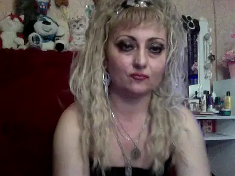 Snapshot of xHot_Amazonq chatting on November 1, 7:52 pm xHot Amazonq online show from November 1, 7:52 pm