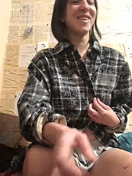 AnitaTenchi1 online show from February 12, 5:45 pm