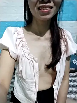 Donatella28 online show from March 22, 1:53 am