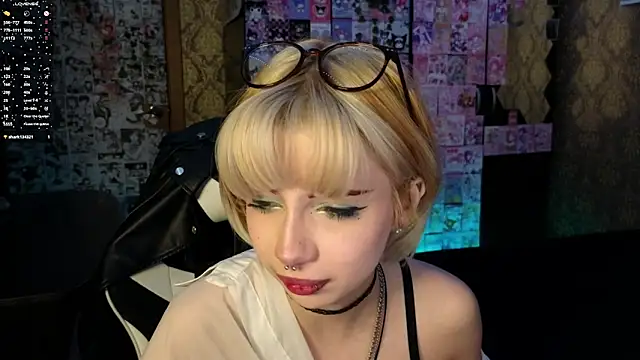 MissMorganMoon online show from February 3, 10:48 pm