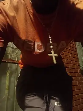 Snapshot of younggblackkCOCK19 chatting on December 16, 10:14 pm younggblackkCOCK19 online show from December 16, 10:14 pm